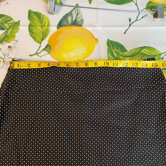 Black with white polka dots short pencil skirt - Picture 2 of 3